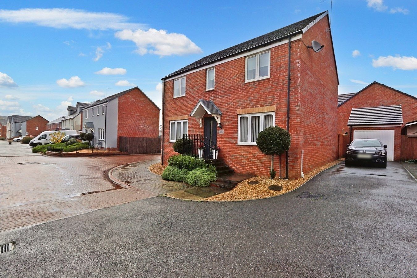 4 bed detached house for sale in Ymyl Yr Afon, Hawthorn, Pontypridd