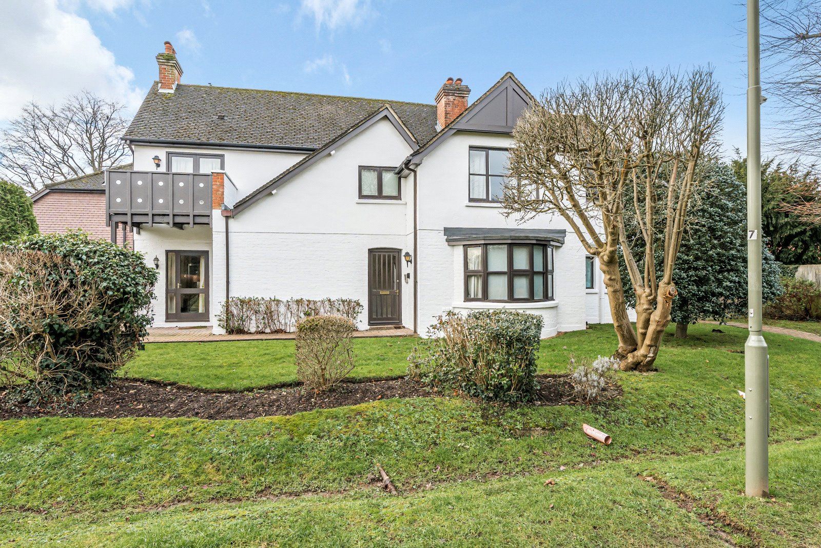 2 bed flat for sale in Merrylands Farm, Church Road, Great Bookham KT23