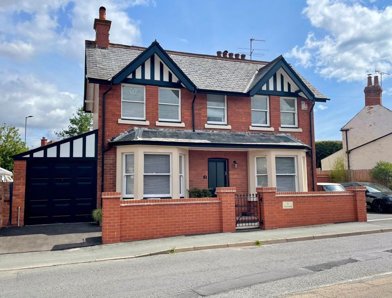 3 bed detached house for sale in Church Road, Hereford HR1 Zoopla