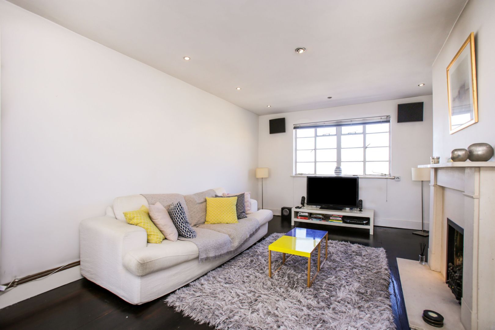 Streatham High Road, Streatham Hill SW16  