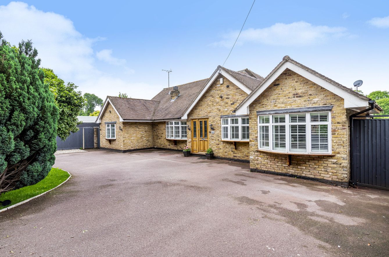 Old Mill Lane, Uxbridge, Middlesex UB8  