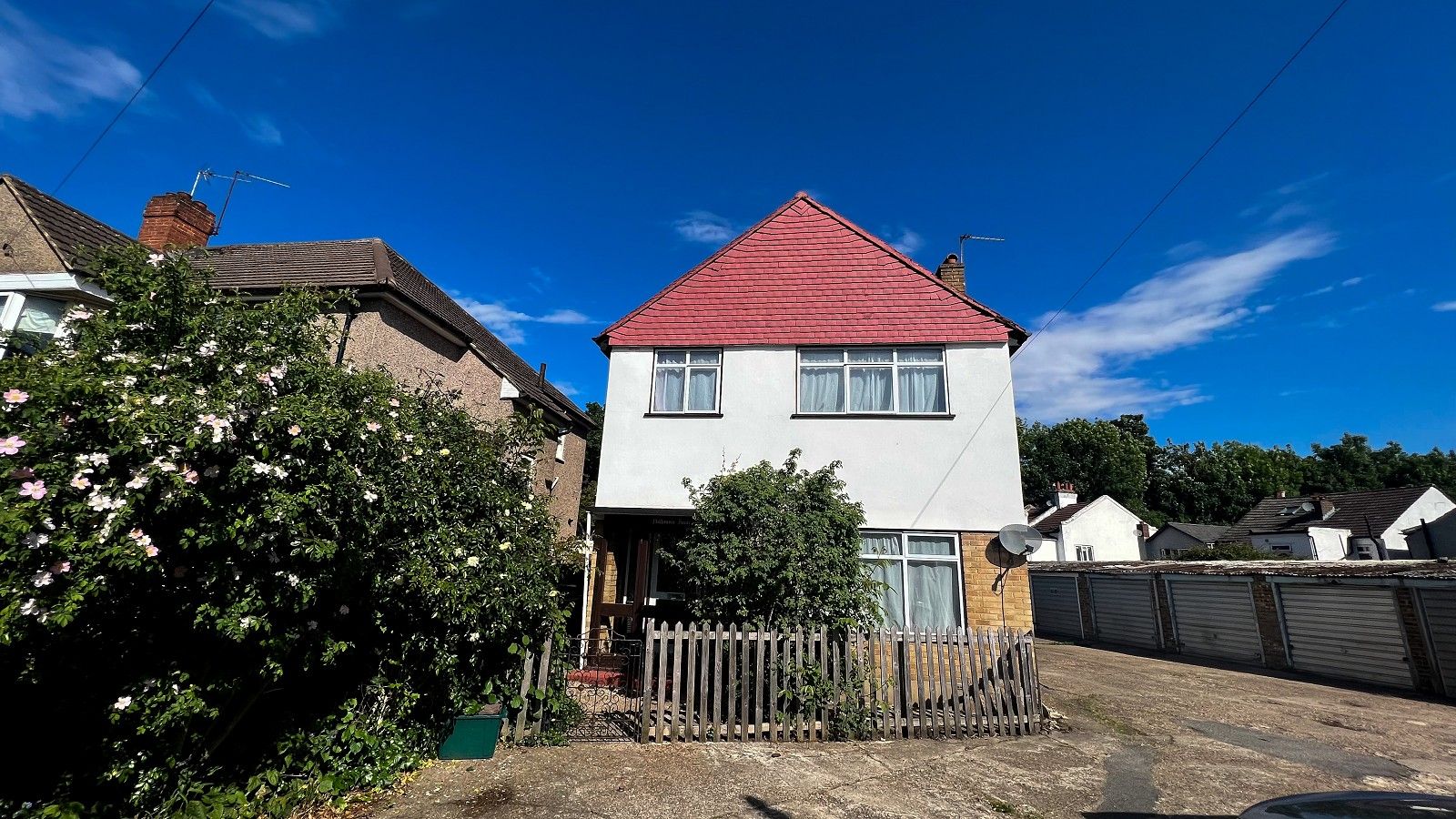 3 bed detached house for sale in Rochester Road, Carshalton Village