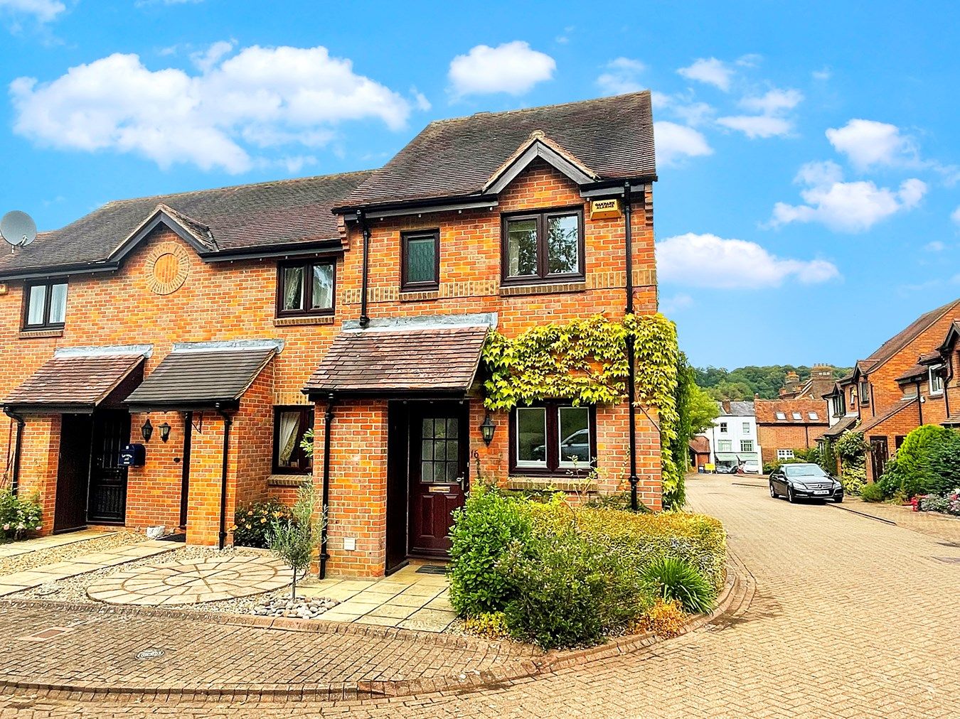 2 bed end terrace house for sale in Thornhill Close, Amersham HP7 Zoopla