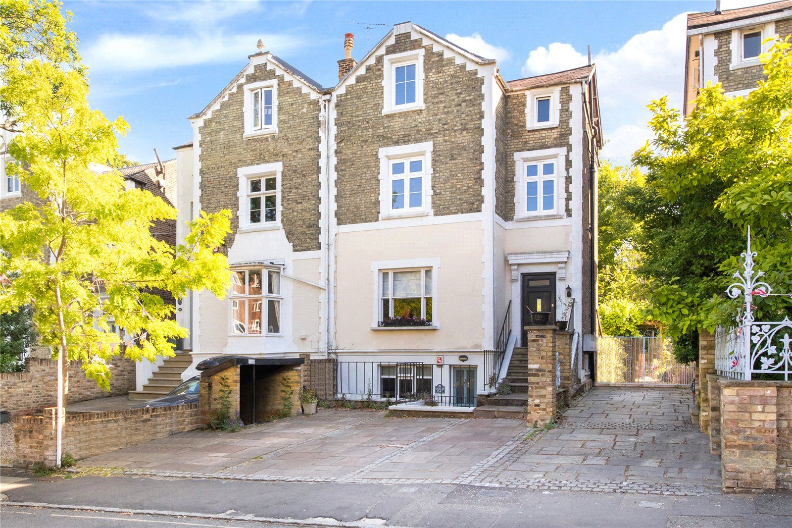 1 bed flat for sale in Park Road, Richmond, Surrey TW10 Zoopla