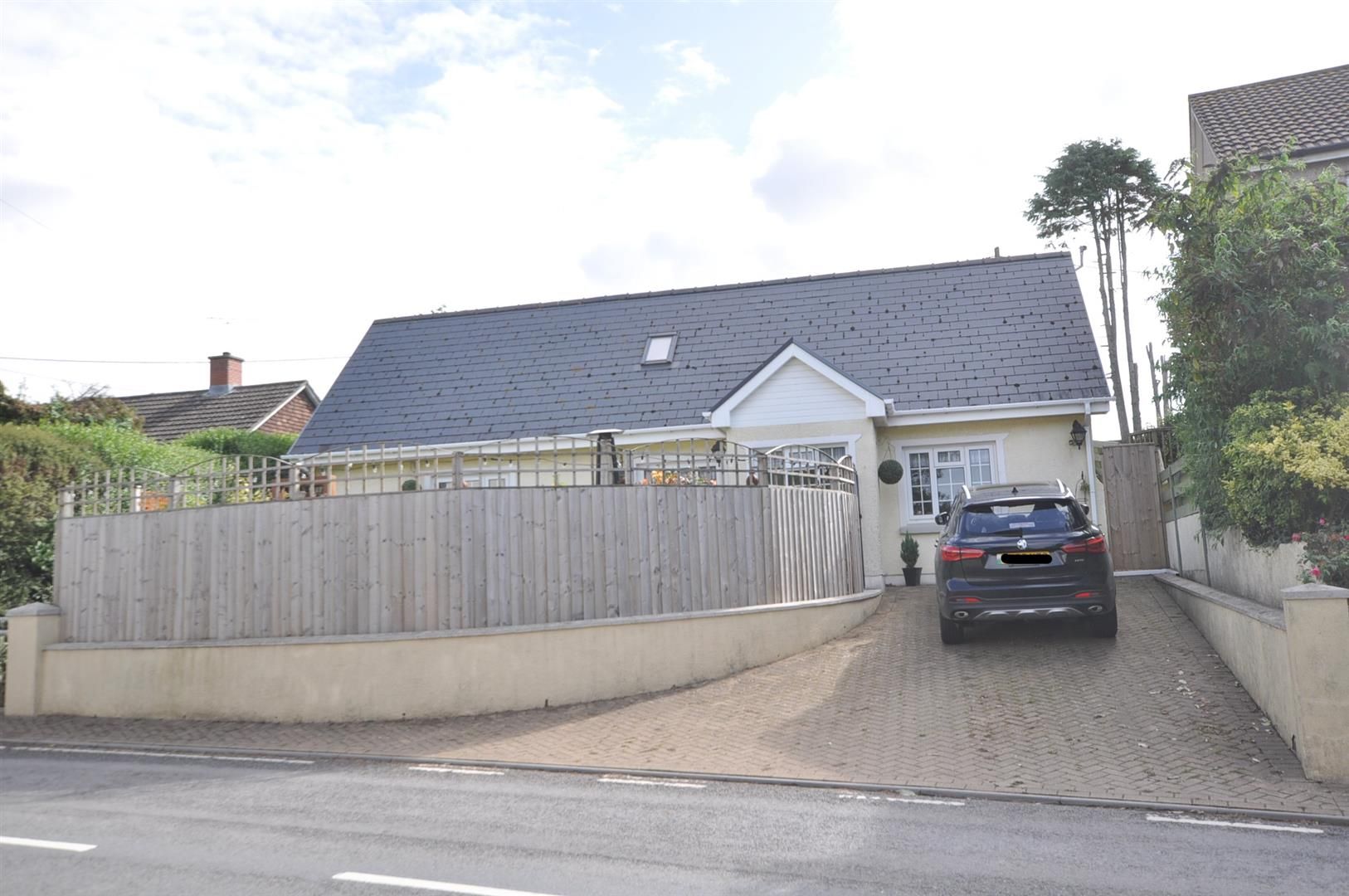 4 bed property for sale in Pendine, Carmarthen SA33 Zoopla