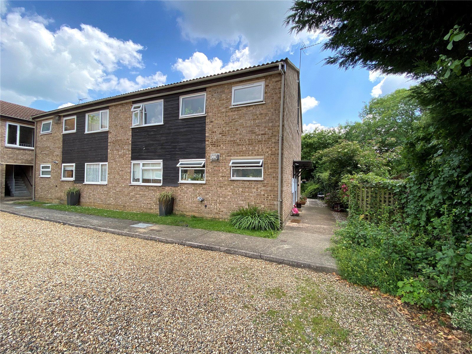 2 bed flat for sale in Warren Road, St. Ives PE27 Zoopla