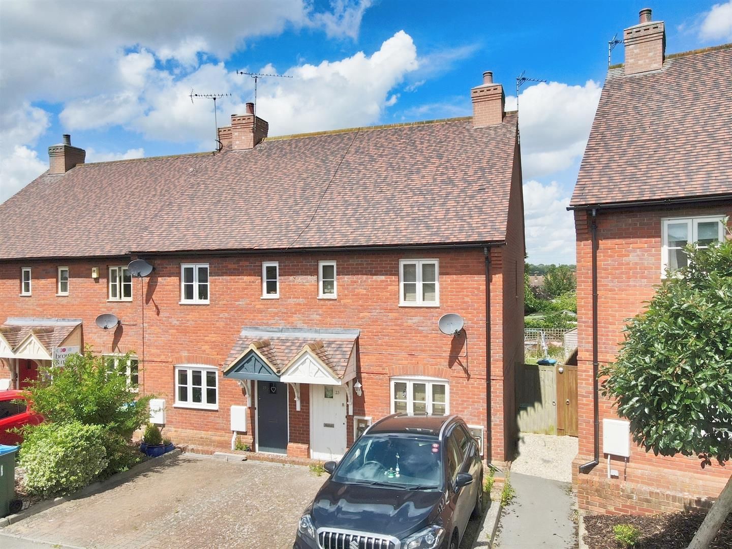 2 bed end terrace house for sale in Cobb Hall Road, Newton Longville