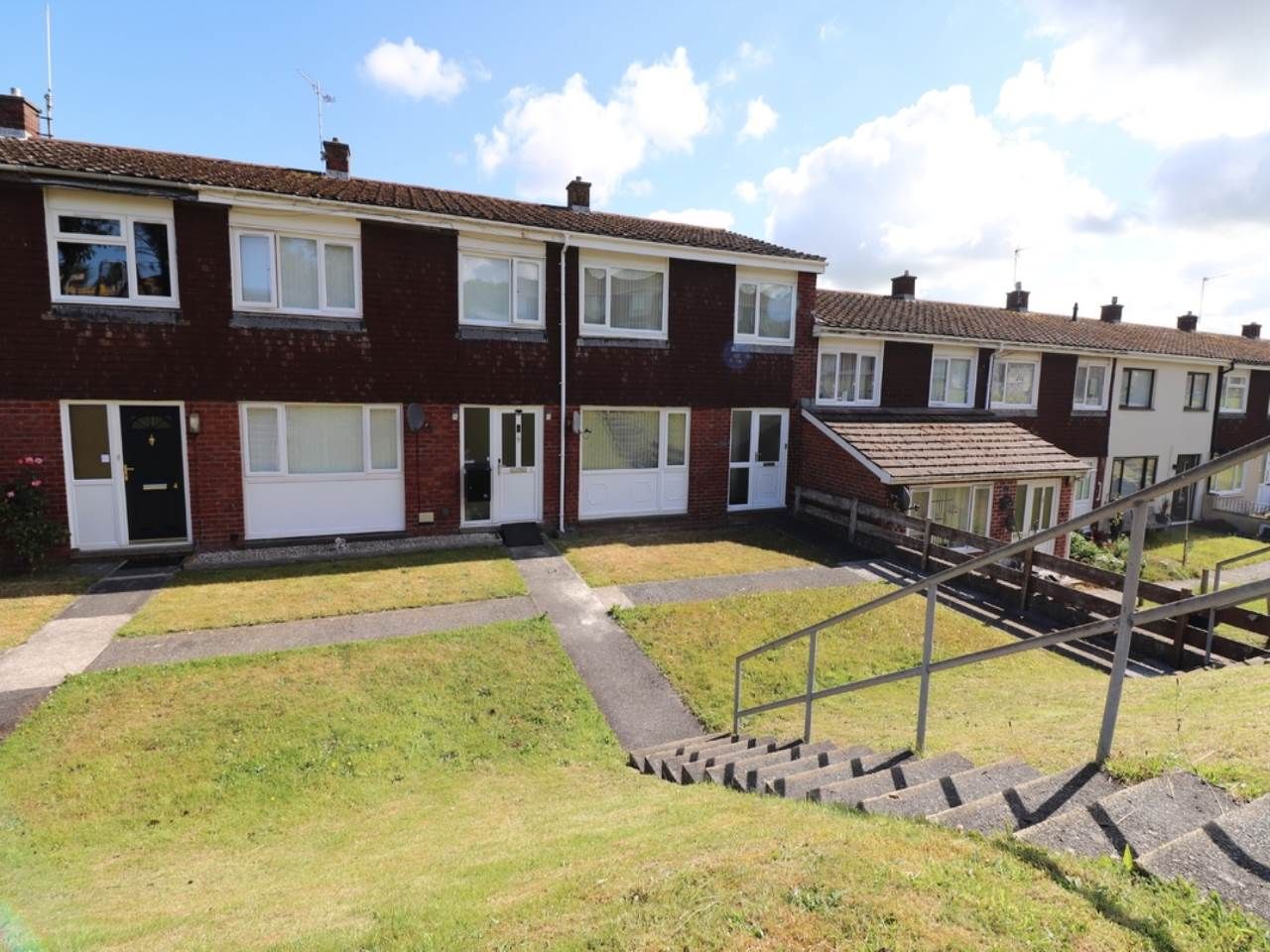 3 bed property for sale in Heol Dinas, Penparcau, Aberystwyth SY23 Zoopla