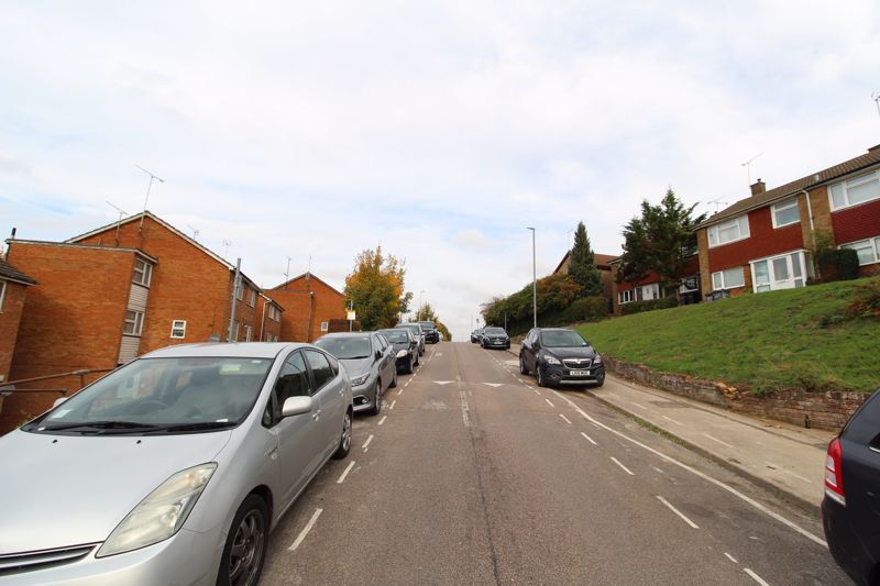 2 bed for sale in Brendon Avenue, Luton LU2 Zoopla