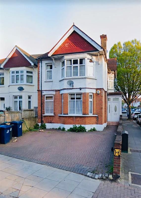 Barlow Road Acton London W3  