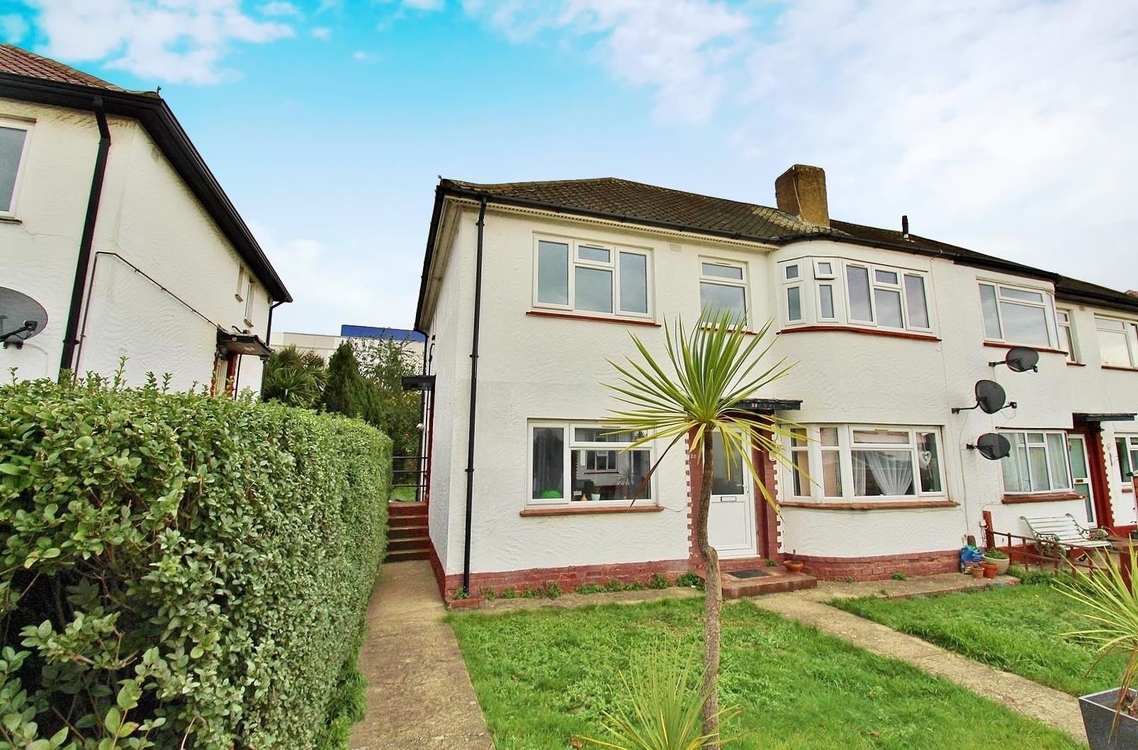3 bed for sale in Warkworth Gardens, Isleworth TW7 Zoopla