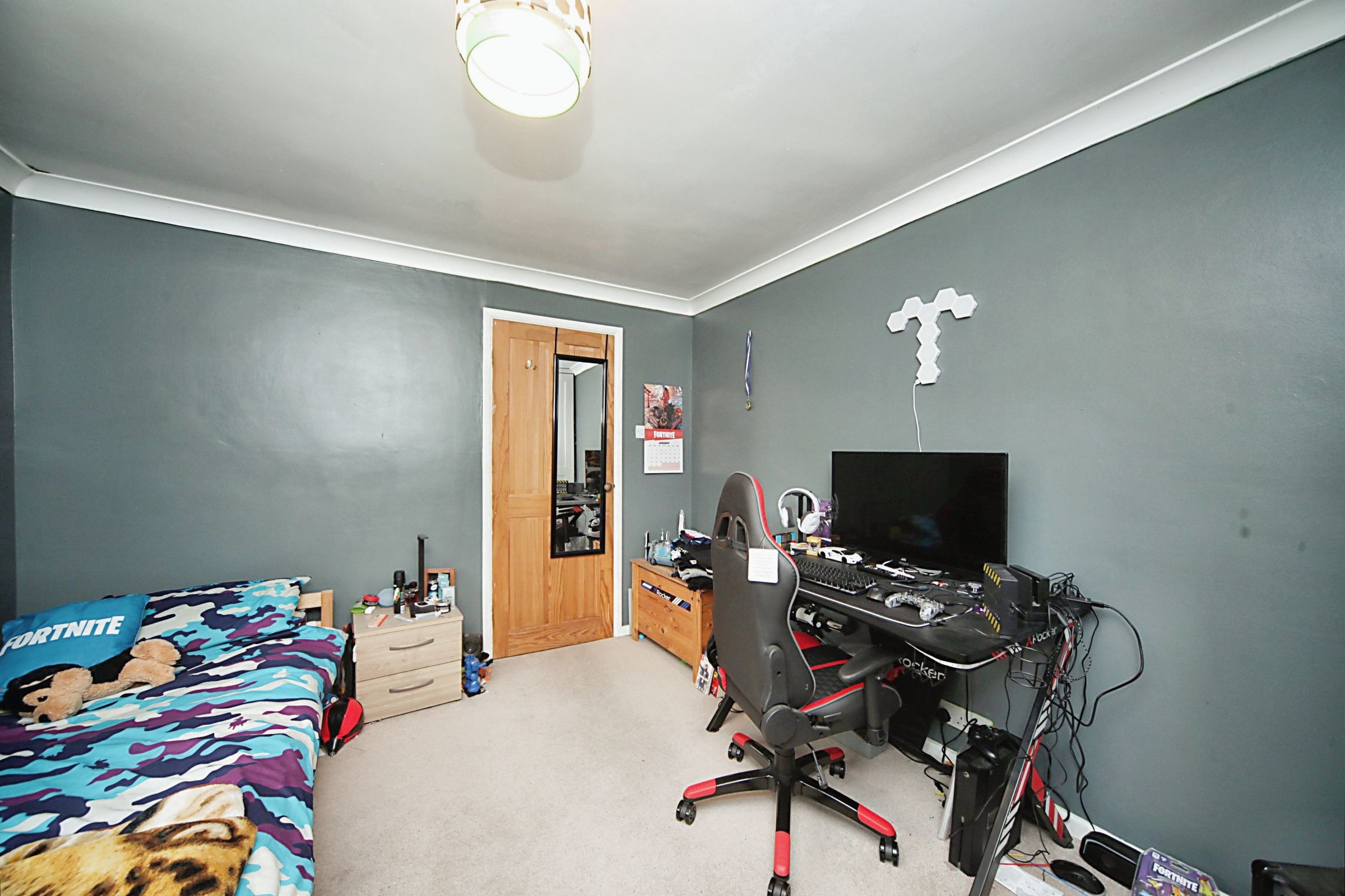 3 bed end terrace house for sale in French Weir Avenue, Taunton TA1