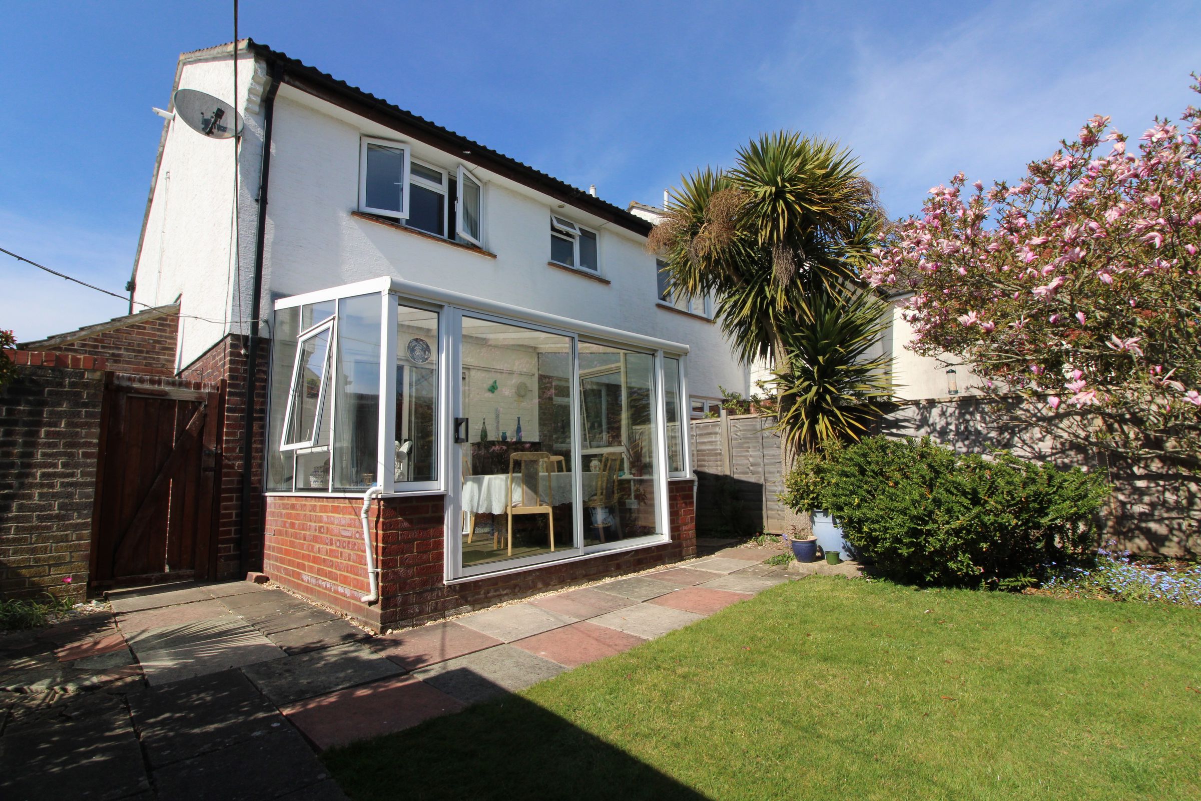 1 bed end terrace house for sale in The Quantocks, Thatcham RG19 Zoopla