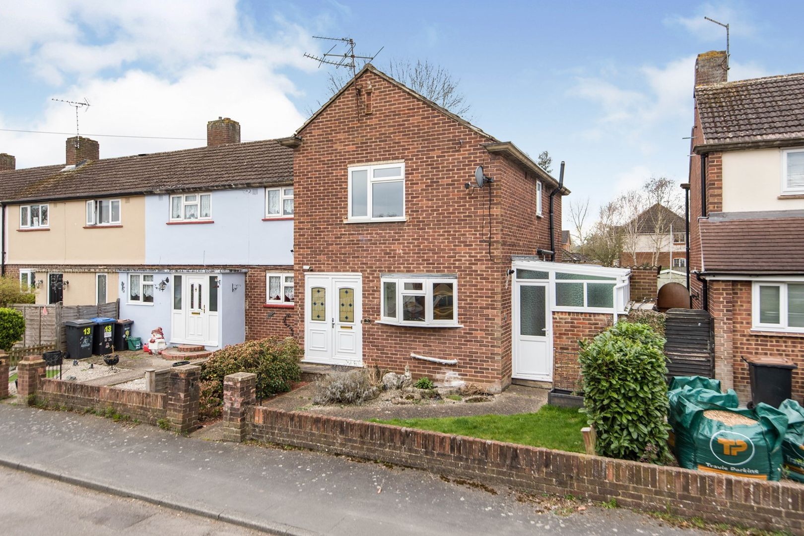 South Grove, Chertsey KT16