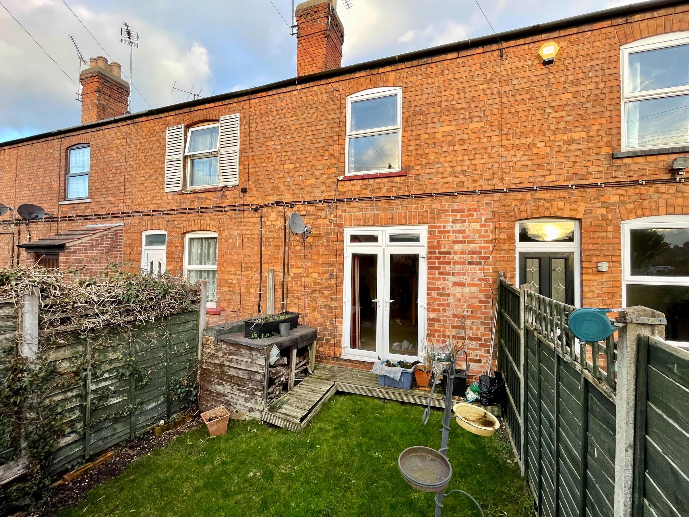 2 bed terraced house for sale in Victoria Terrace, Newark NG24 Zoopla