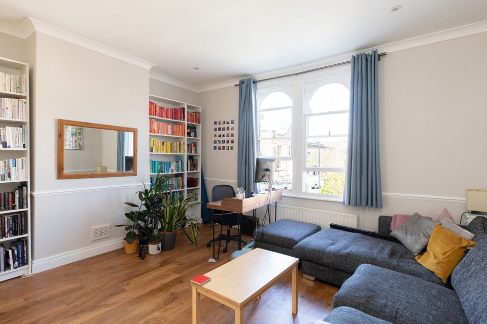 Avondale Rise, Peckham Rye SE15  