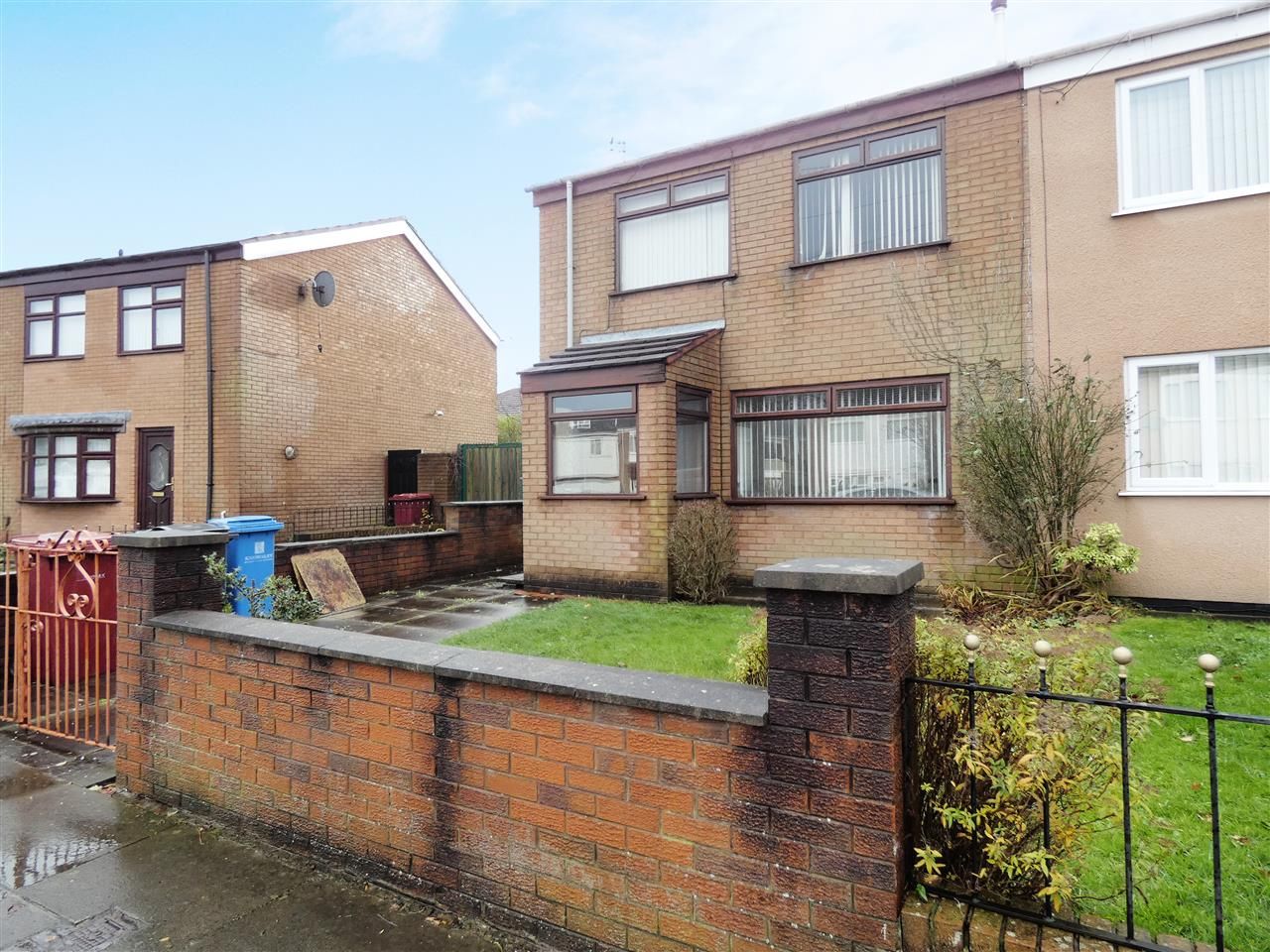 3 bed semidetached house for sale in Beldon Crescent, Huyton