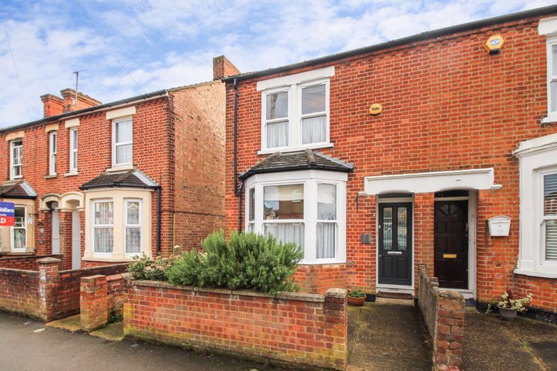3 bed semidetached house for sale in Winifred Road, Bedford MK40 Zoopla