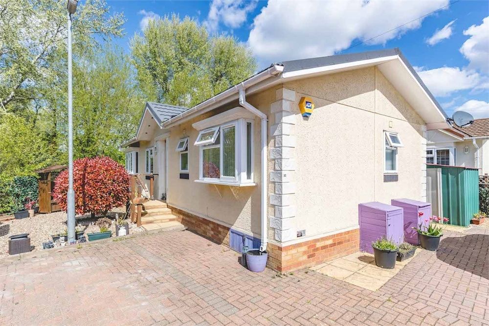 Mayfield Park, Thorney Mill Road, West Drayton, Middlesex UB7  