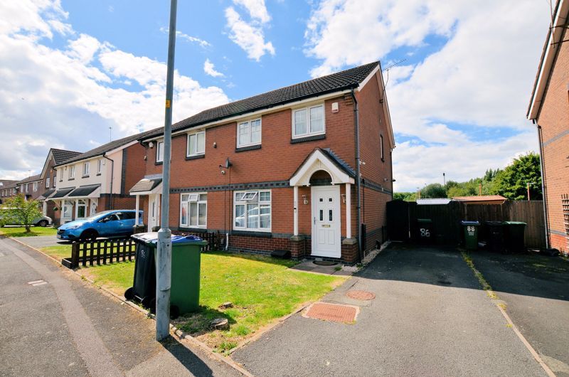 3 bed semidetached house for sale in Vicarage Street, Oldbury B68 Zoopla