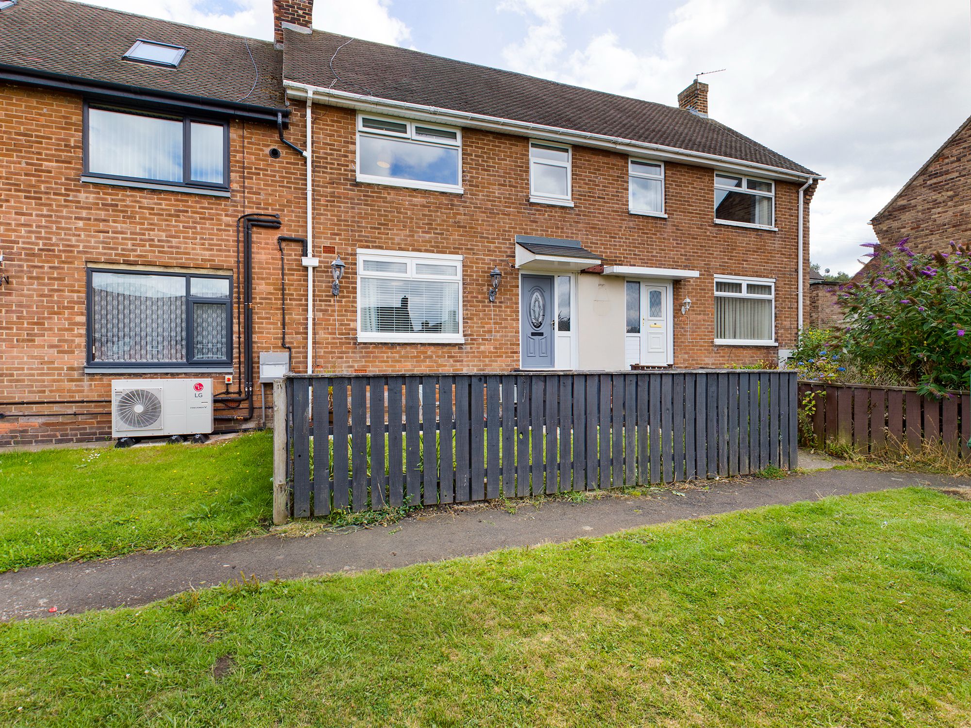 3 bed terraced house for sale in Broom Hill, Stanley DH9 Zoopla
