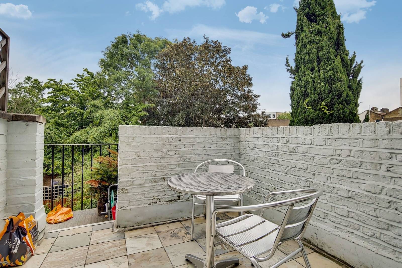 3 bed flat for sale in Fonthill Road, Finsbury Park, London N4 Zoopla