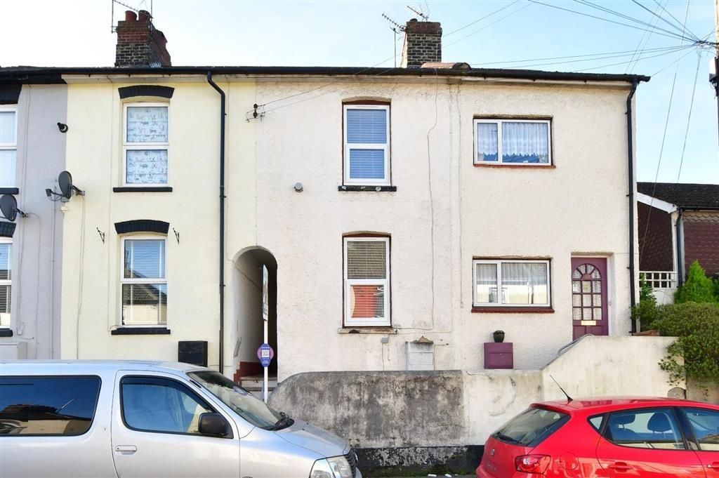 3 bed terraced house for sale in High Street, Halling, Snodland, Kent