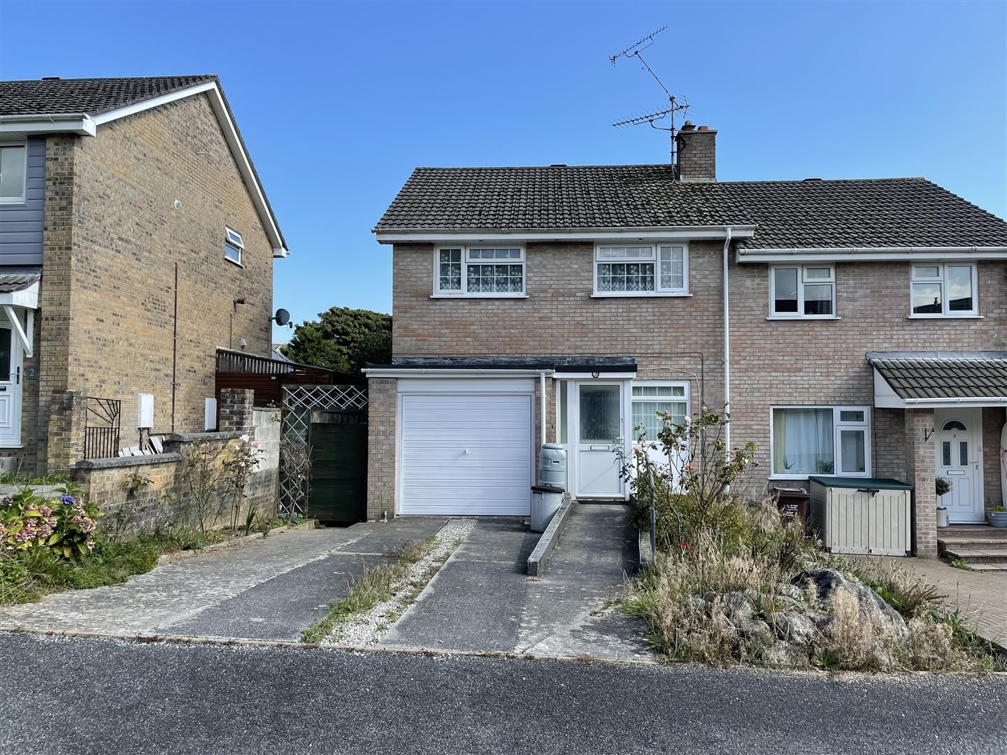 3 bed property for sale in Claybourne Close, St Austell, St. Austell