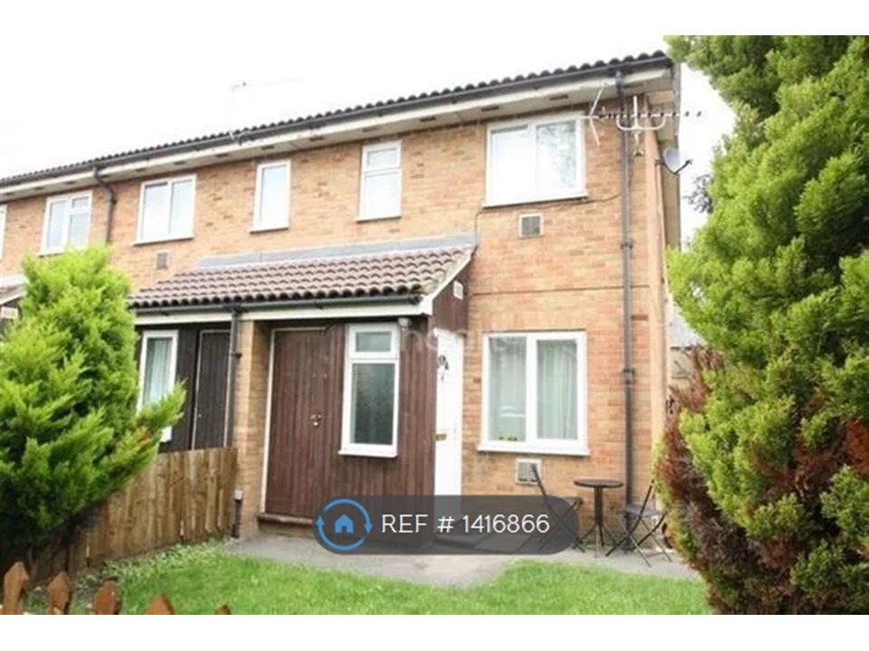 1 bed terraced house to rent in Meadowbrook Close, Colnbrook, Slough SL3 Zoopla