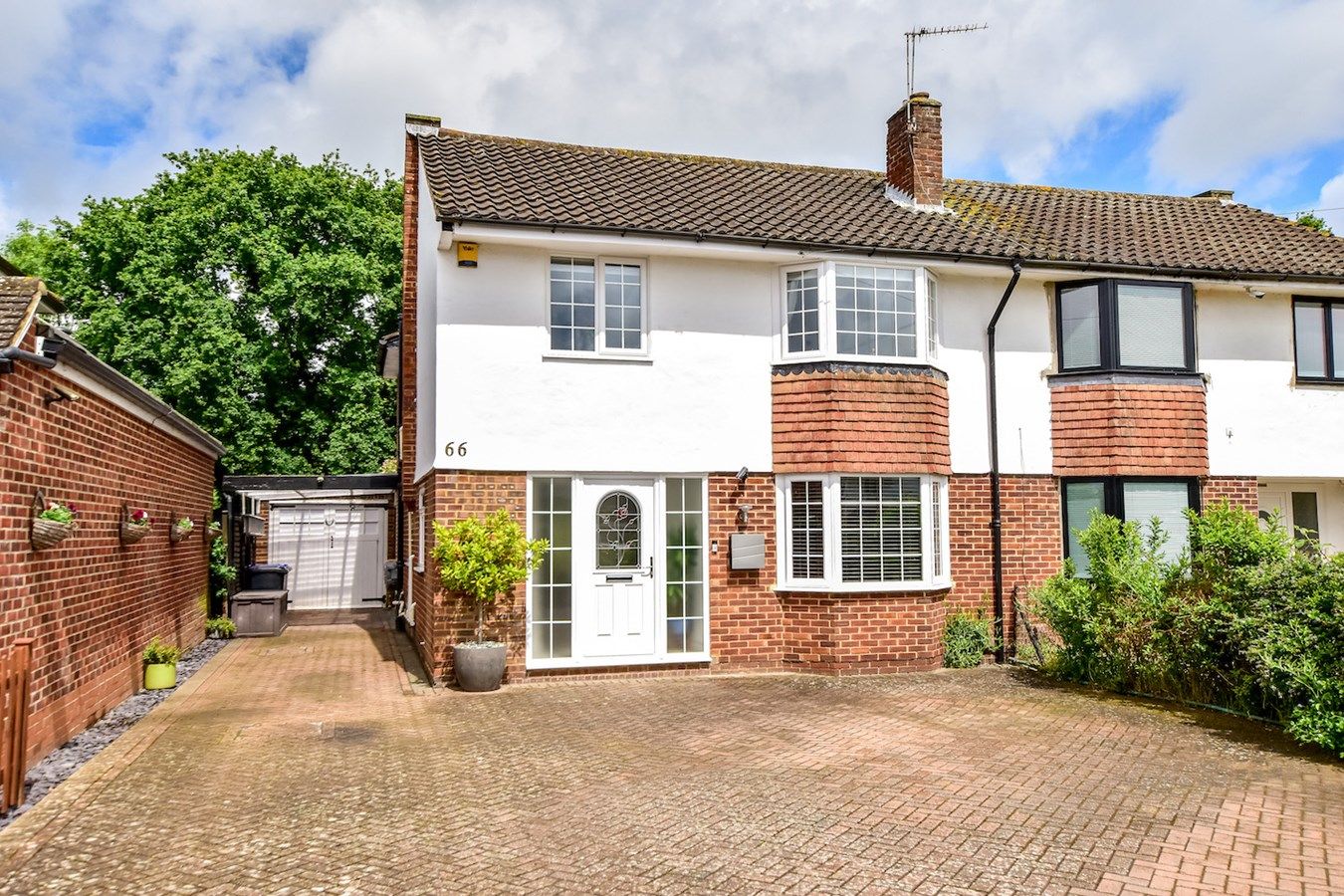 4 bed semidetached house for sale in Pinewood Green, Iver SL0 Zoopla