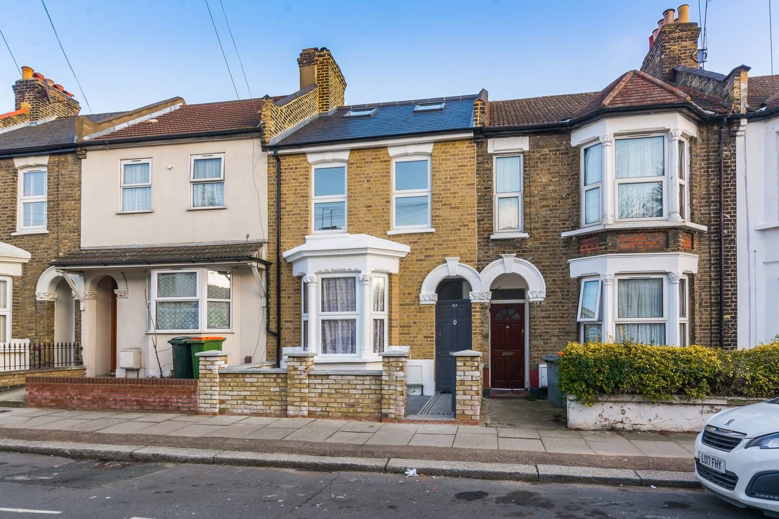 5 bed property to rent in Caistor Park Road, Stratford, London E15 Zoopla