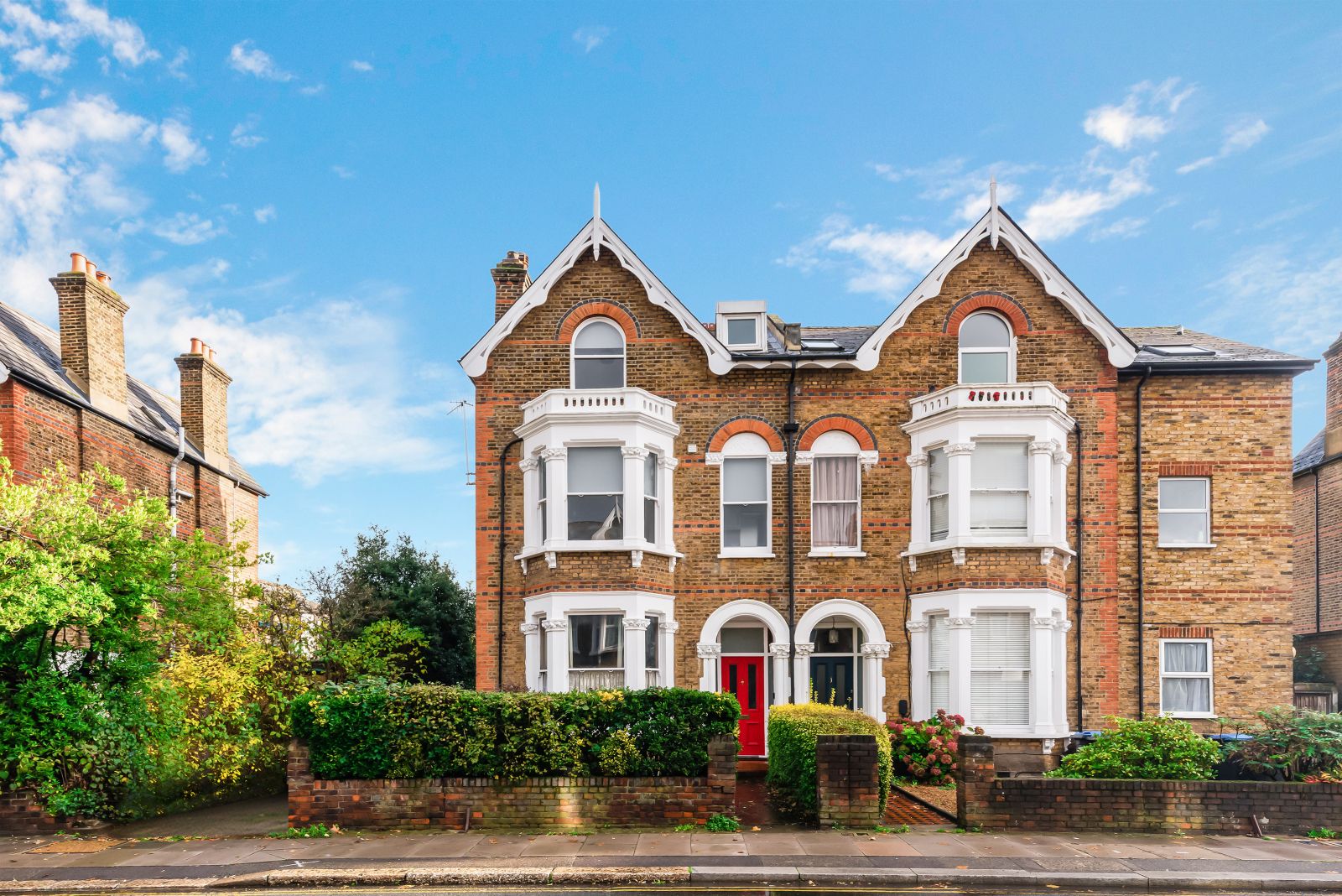 Studio to rent in Queens Road, London SW19 Zoopla