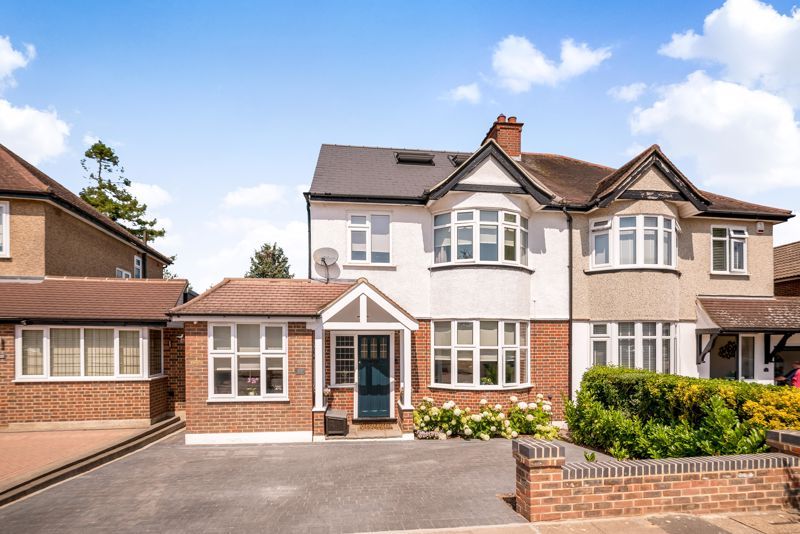 4 bed semidetached house for sale in Sydney Road, Sidcup DA14 Zoopla