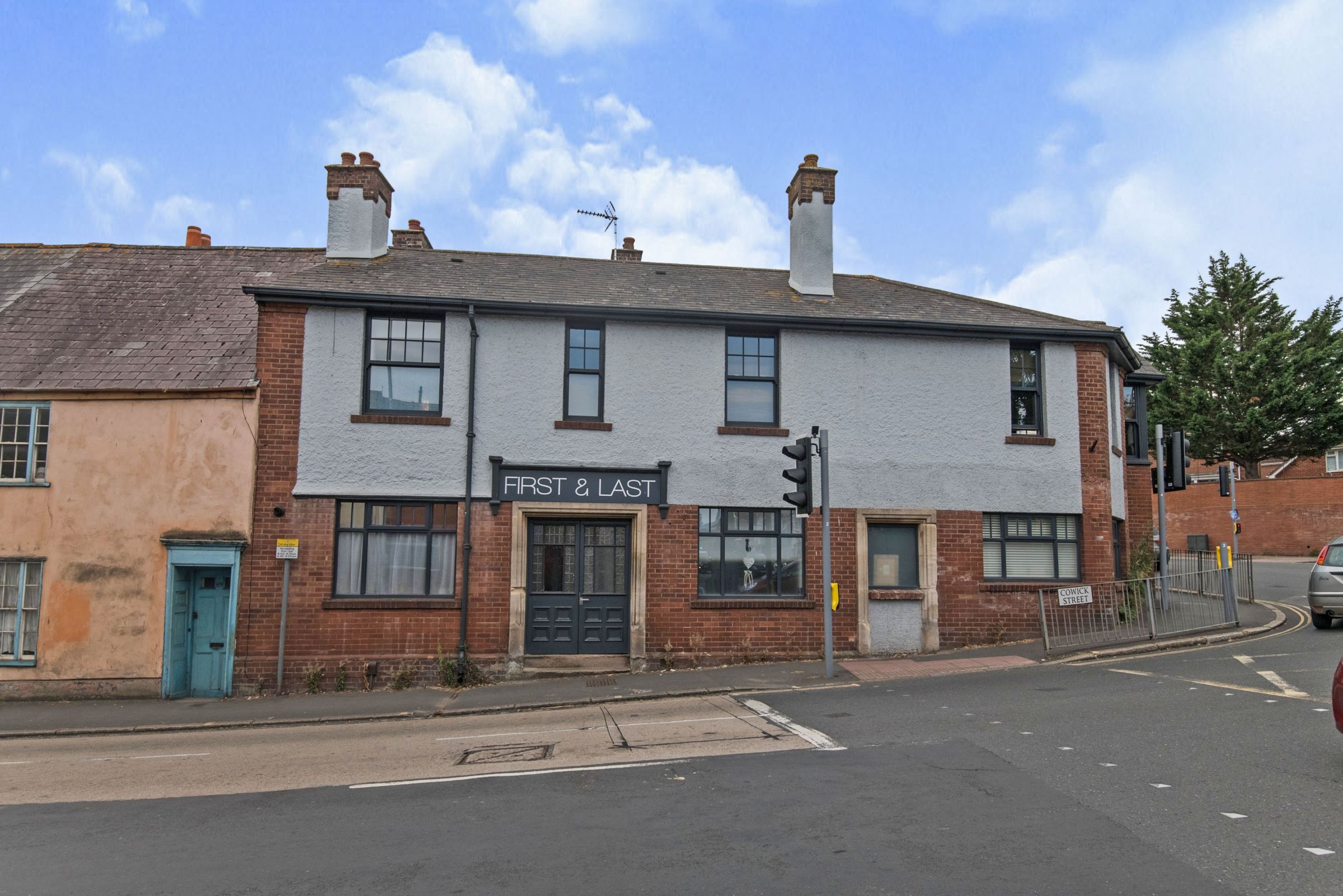 2 bed flat for sale in Cowick Street, Exeter EX4 Zoopla