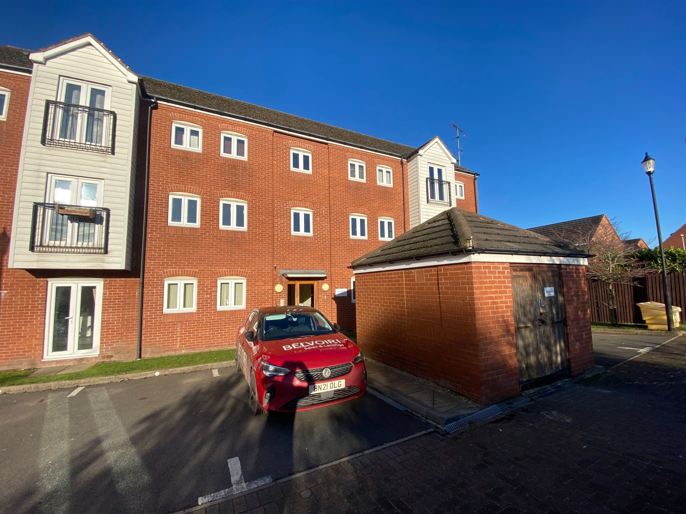 2 bed flat for sale in Tame Crossing, Wednesbury WS10 Zoopla