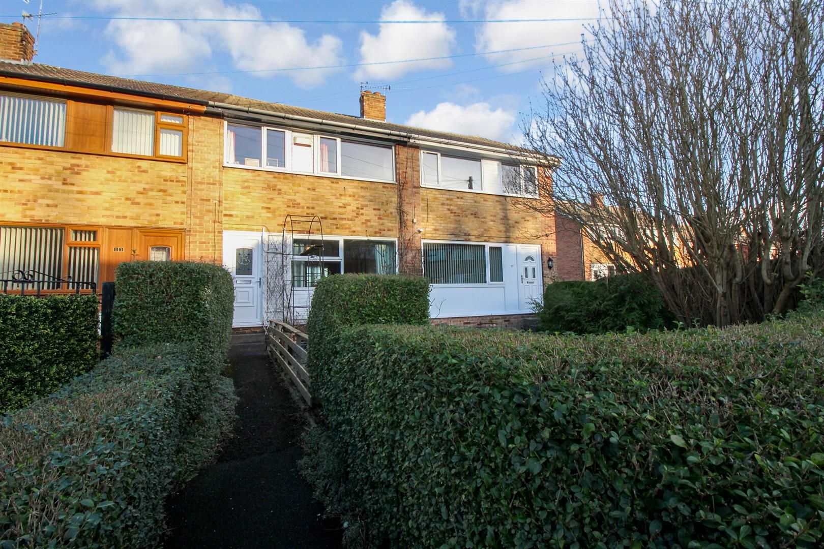 3 bed town house for sale in Summerbridge Crescent, Bradford BD10 Zoopla