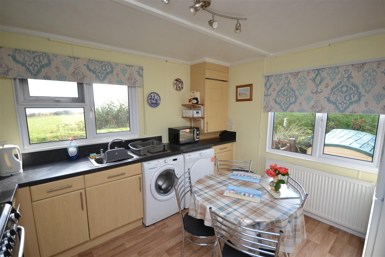 1 bed detached bungalow for sale in Beacon Road, Trimingham, Norwich