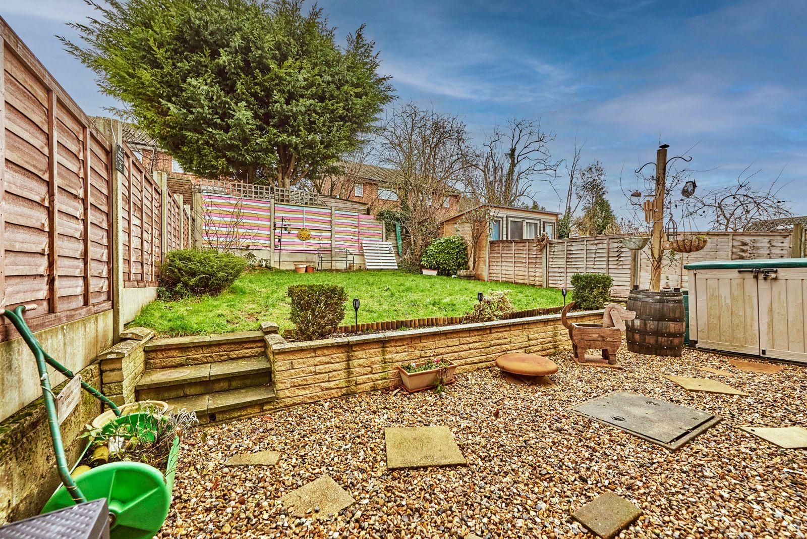 3 bed semidetached house for sale in Buckwood Road, Markyate, St