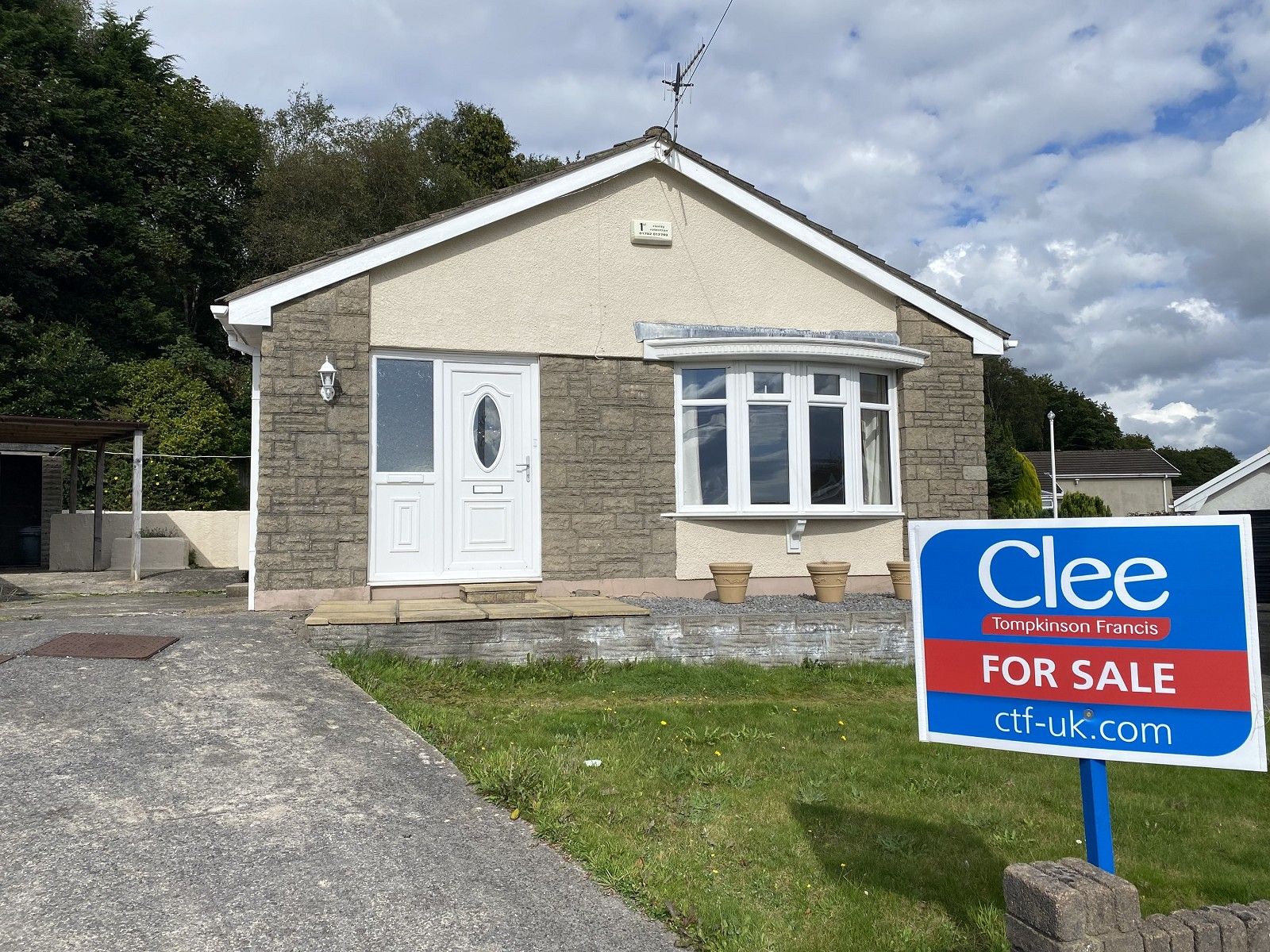 3 bed detached bungalow for sale in Kingrosia Park, Clydach, Swansea, City And County Of Swansea