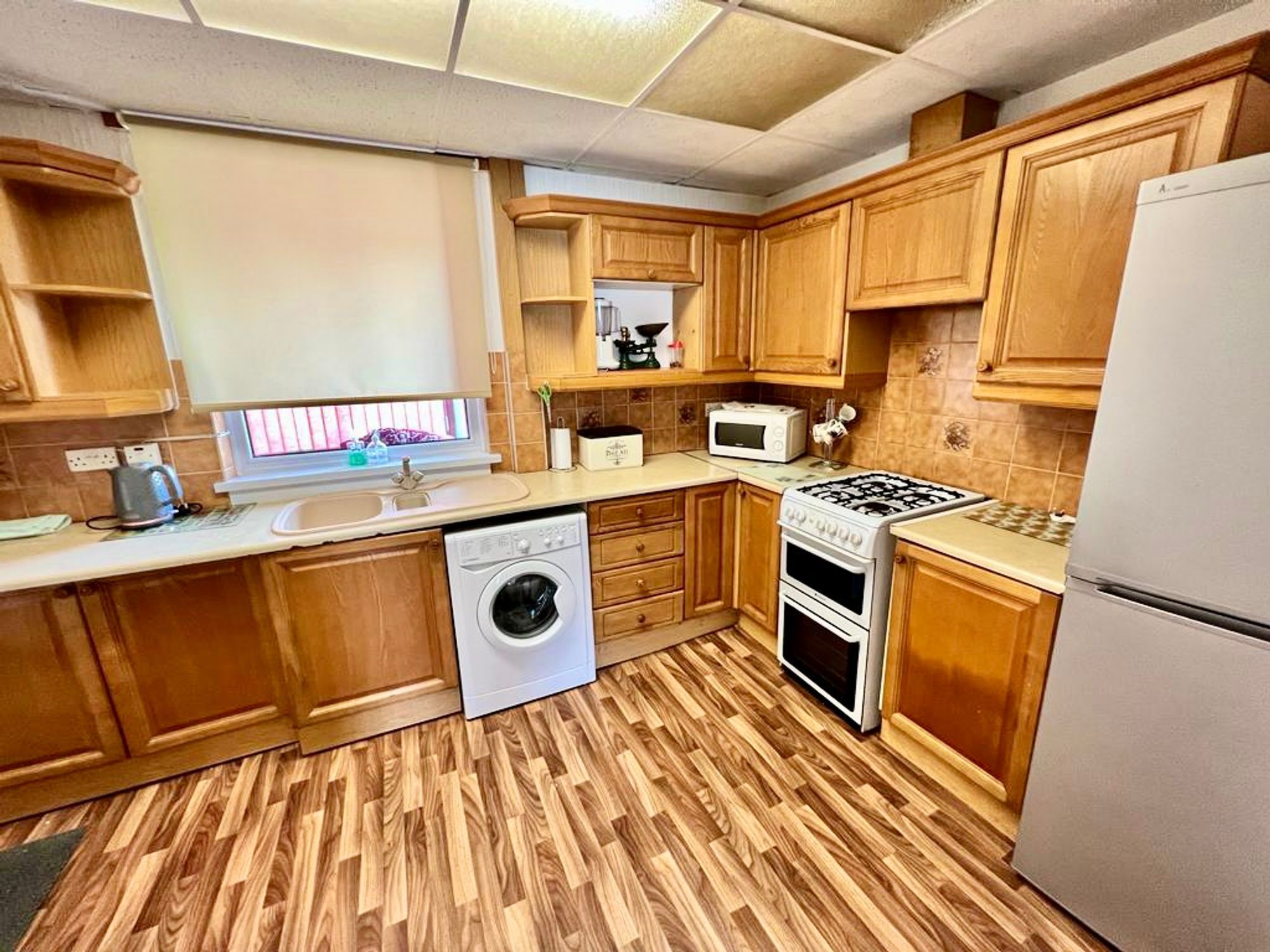 3 bed semidetached house for sale in Waverley Avenue, Kearsley BL4