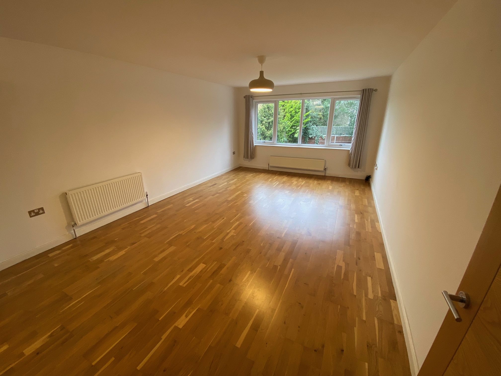 2 bed flat to rent in Wood End Road, Sudbury Hill, Harrow HA1 Zoopla