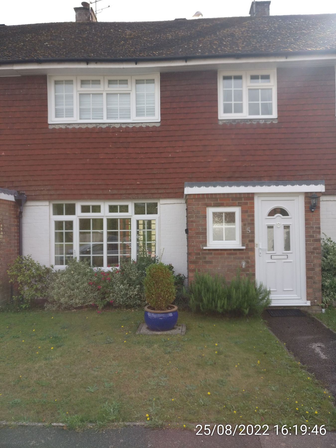 3 bed terraced house to rent in Sutton Place, Brockenhurst SO42 Zoopla
