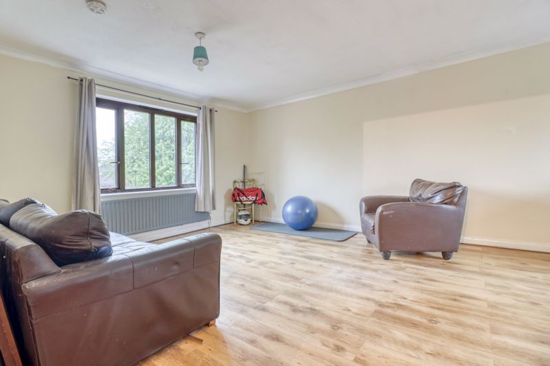 Gateway Weybridge KT13  