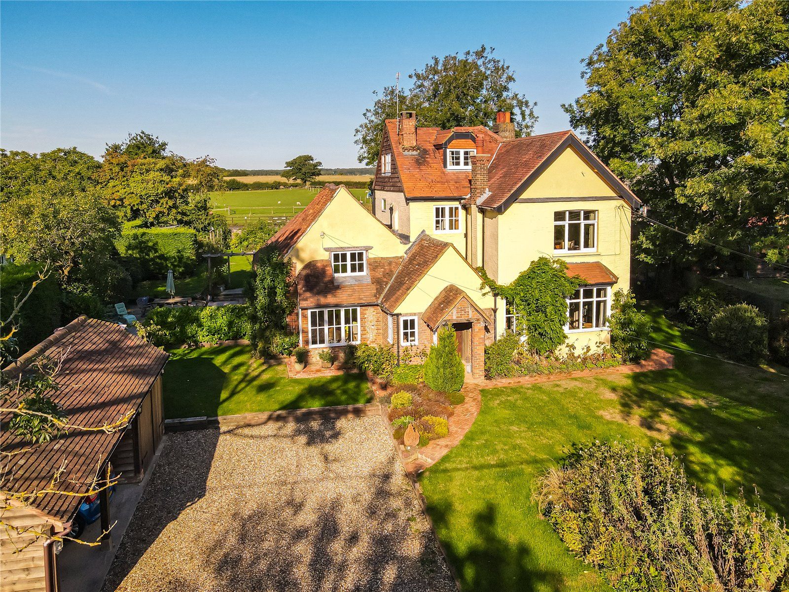 7 bed detached house for sale in Bolter End Lane, Wheeler End, High