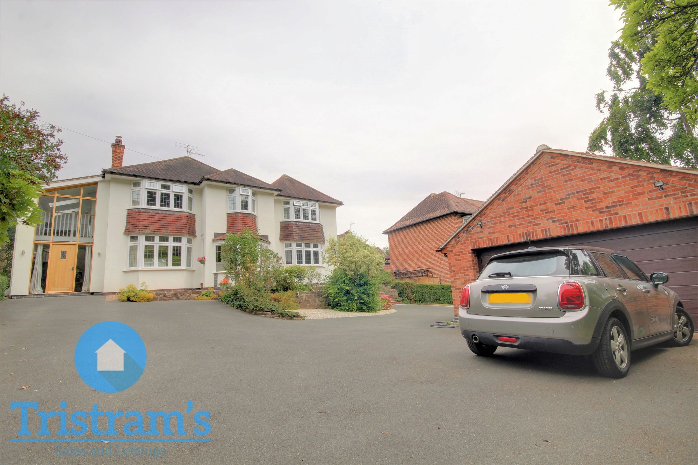 6 bed detached house for sale in Lambley Lane, Burton Joyce, Nottingham