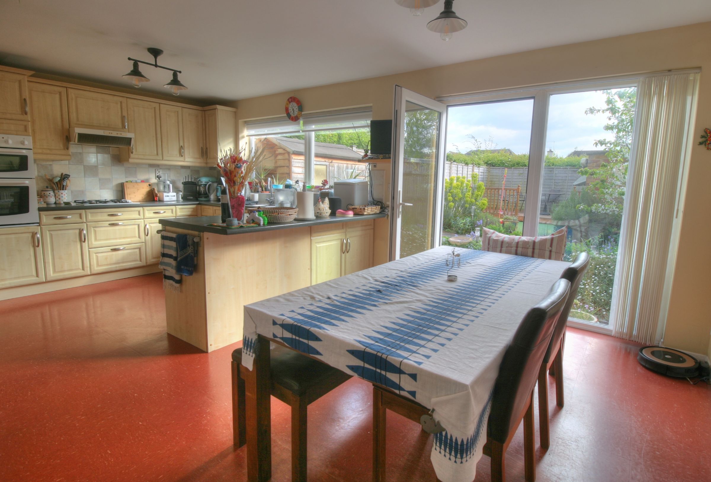 5 bed terraced house for sale in Farm Lane, Tonbridge TN10 Zoopla