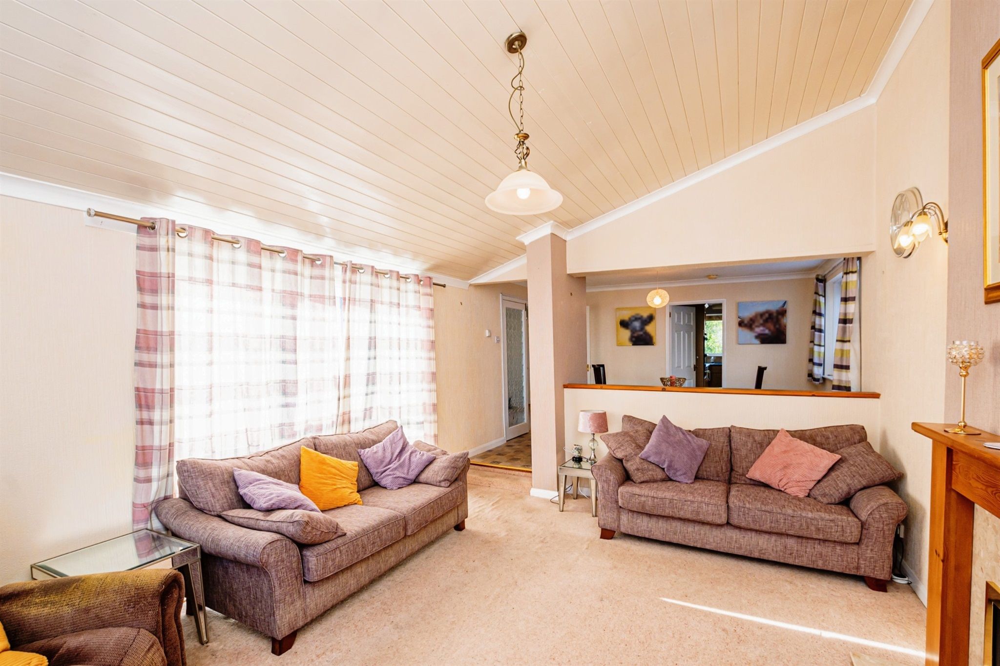 3 bed detached bungalow for sale in Lower Steeping, Desborough