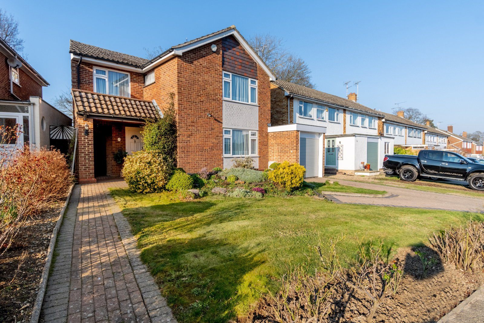 5 bed detached house for sale in Rainsford Road, Stansted CM24 Zoopla