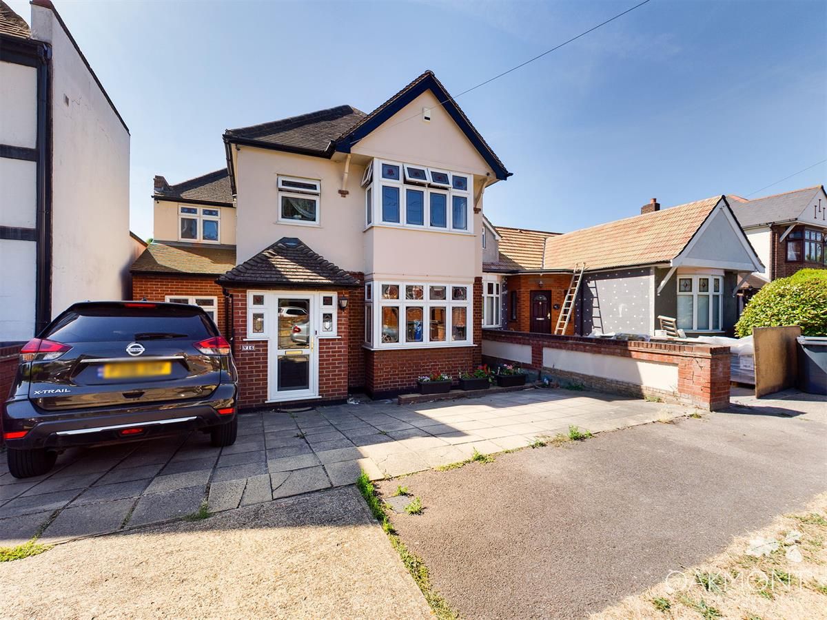 6 bed detached house for sale in Allenby Crescent, Grays RM17 Zoopla