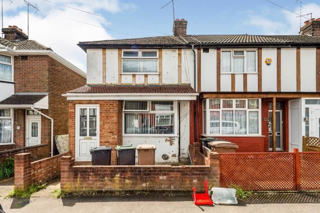 Connaught Road, Luton, Bedfordshire, England LU4  